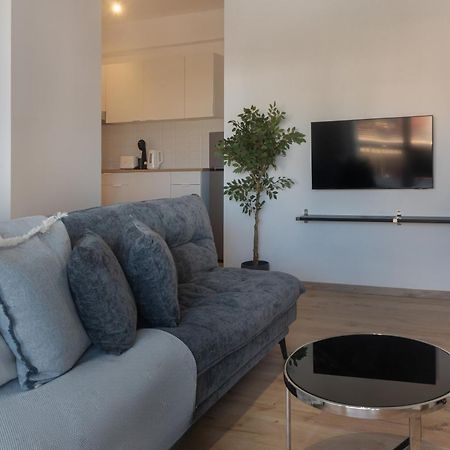 Phaedrus Living City Breeze Residences Finesse Larnaca Exterior photo